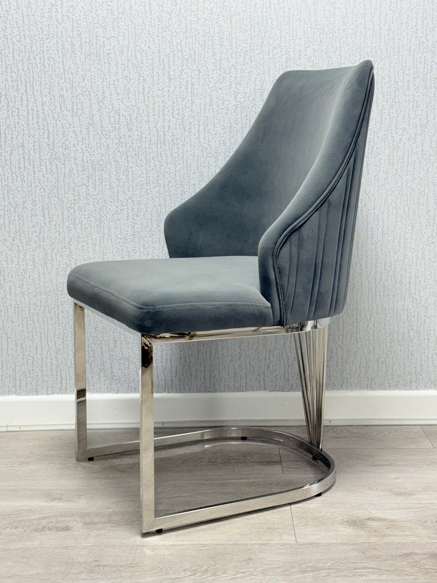 Elina 160cm Marble & Chrome Dining Table With Carlton Grey Velvet Chrome Chairs